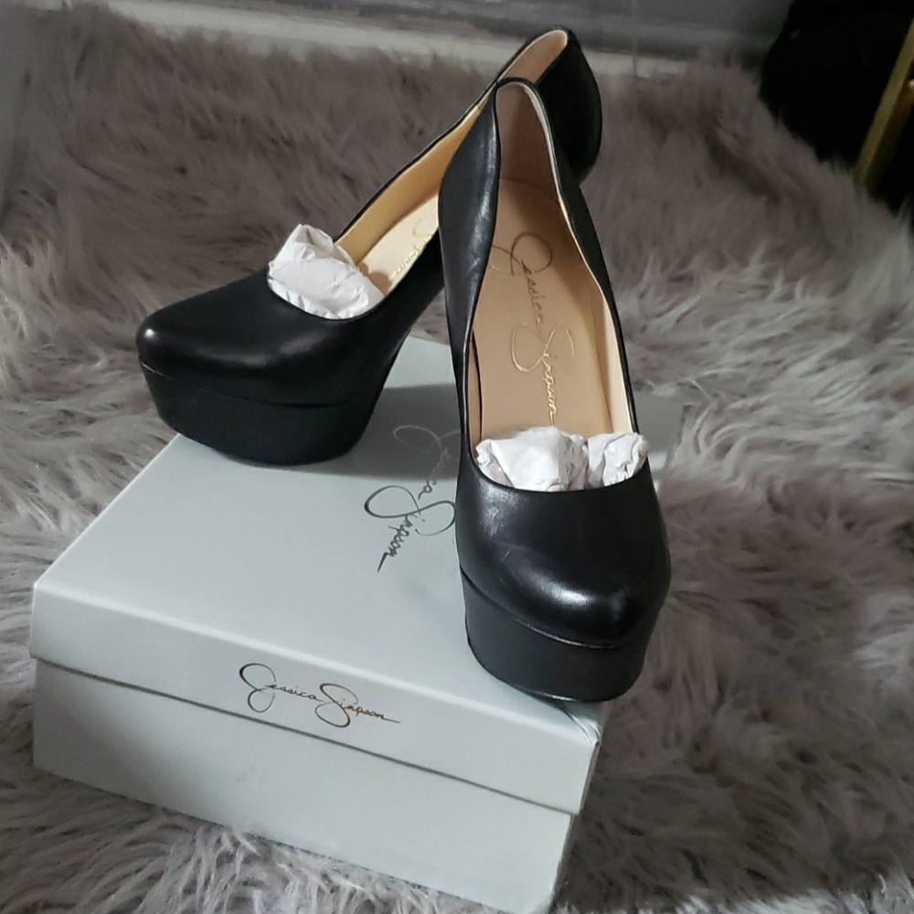 Jessica Simpson JS-Waleo Black Pump